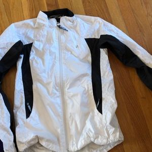 Light weight jacket